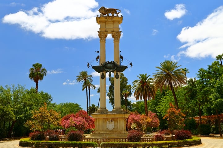 is seville worth visiting