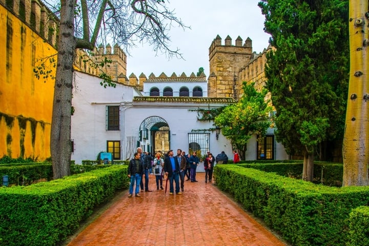seville walking tour