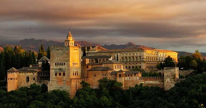 Granada cosa vedere