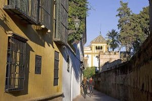 barrio de santa cruz