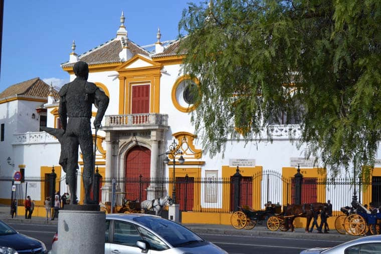 La Plaza de Toros di Siviglia