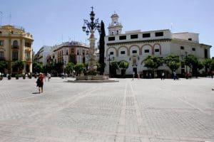 things to do in santa cruz seville