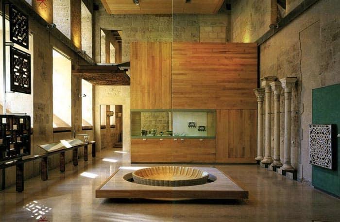 alhambra museum granada spain