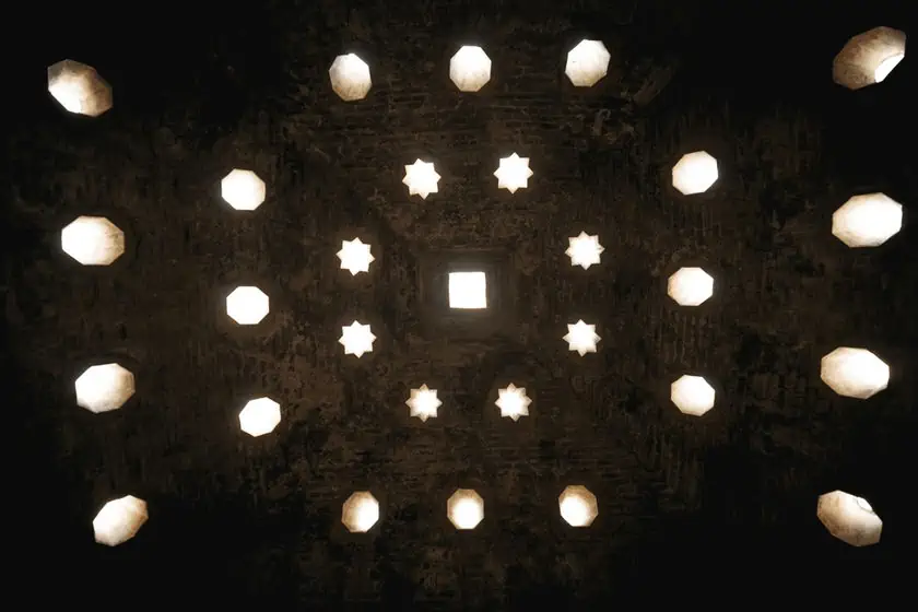 Soffitto Banuelo bagni arabi Granada