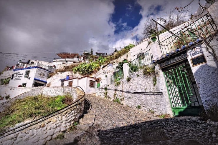 Sacromonte Granada Visitare Una Cueva La Casa Grotta Dei Gitani Sacromonte Granada Visitare Una Cueva La Casa Grotta Dei Gitani