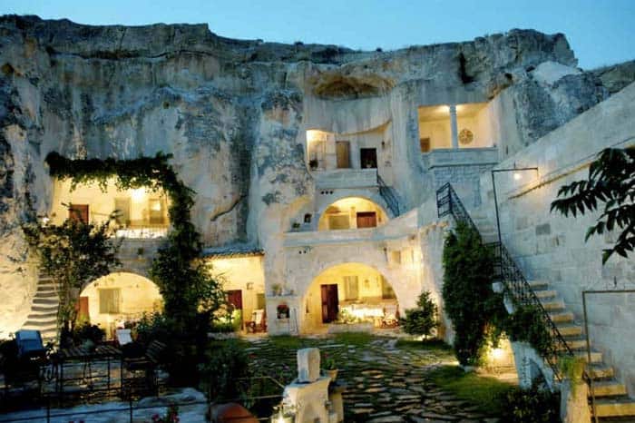 Sacromonte Granada: visitare una cueva, la casa grotta dei gitani