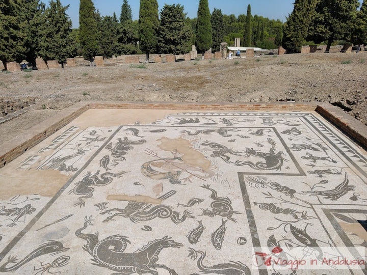 Italica Seville opening times