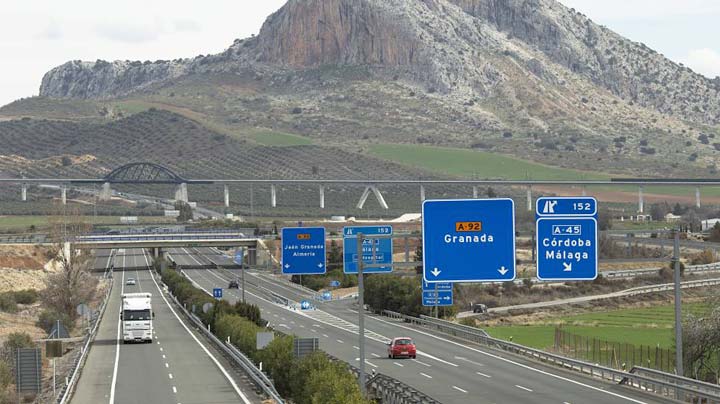 siviglia granada collegamenti