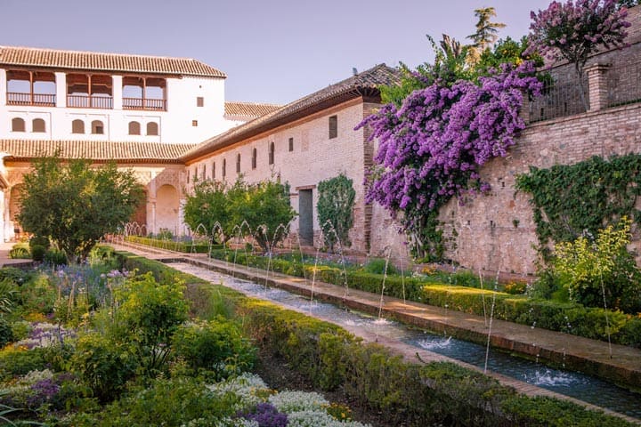 When to visit Granada Spain