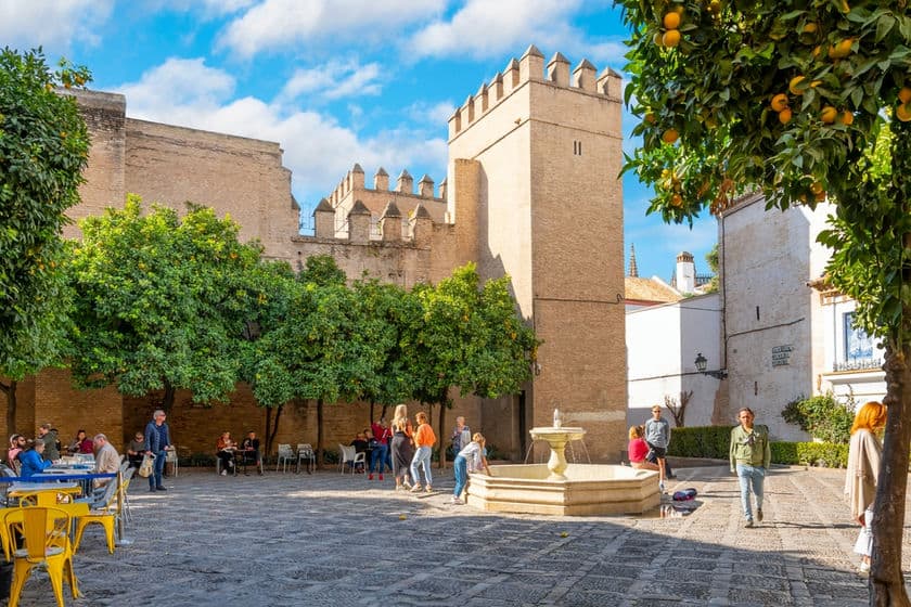 Quartieri Siviglia - Barrio Santa Cruz Neighbourhoods of Seville