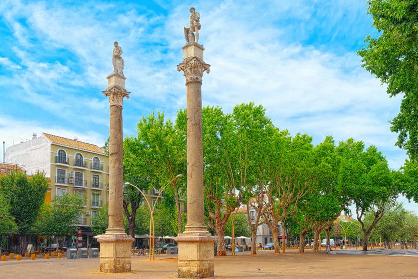 Districts and neighbourhoods of Seville