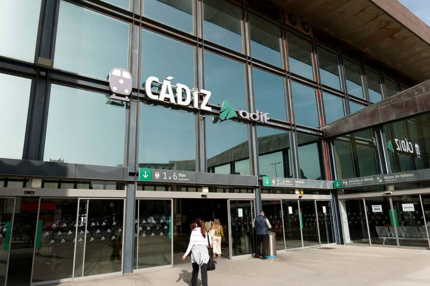 seville to cadiz train